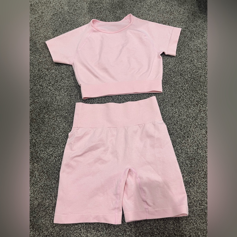 Pink Workout Set - Short Sleeve, Biker Shorts, Bra